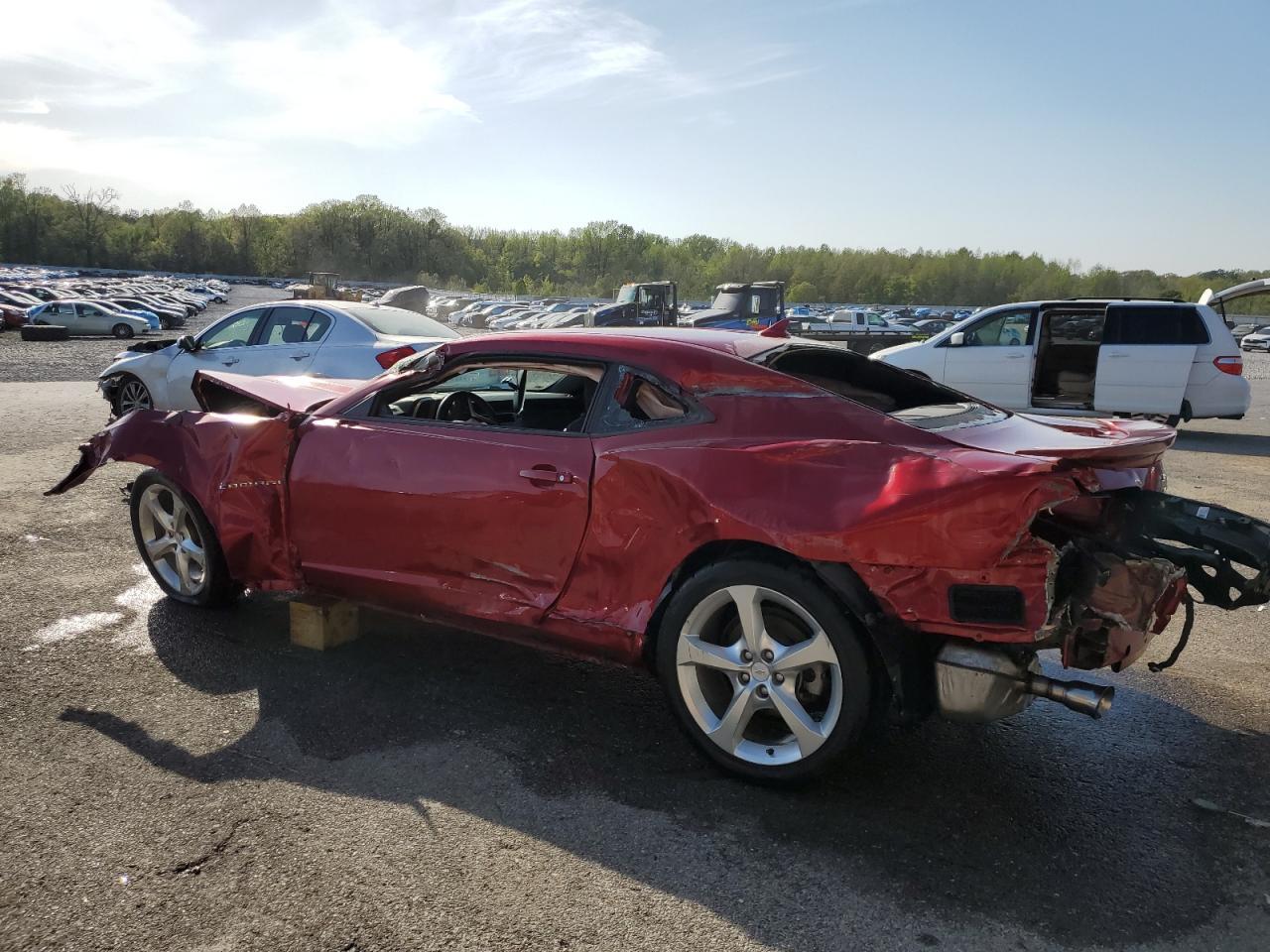 2015 CHEVROLET CAMARO LT - Image 2