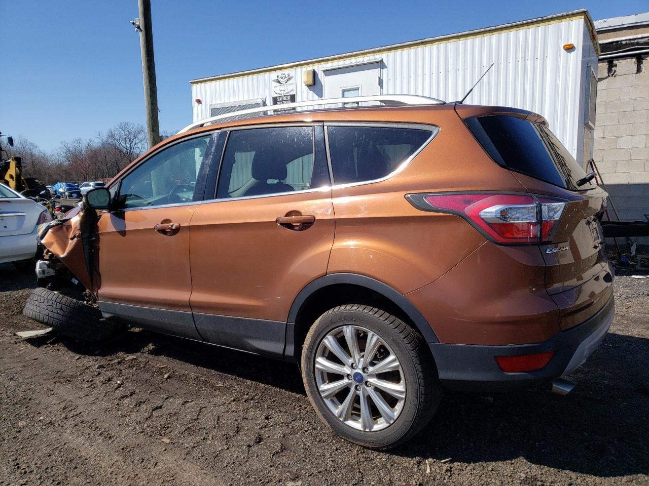 2017 FORD ESCAPE TIT - Image 2