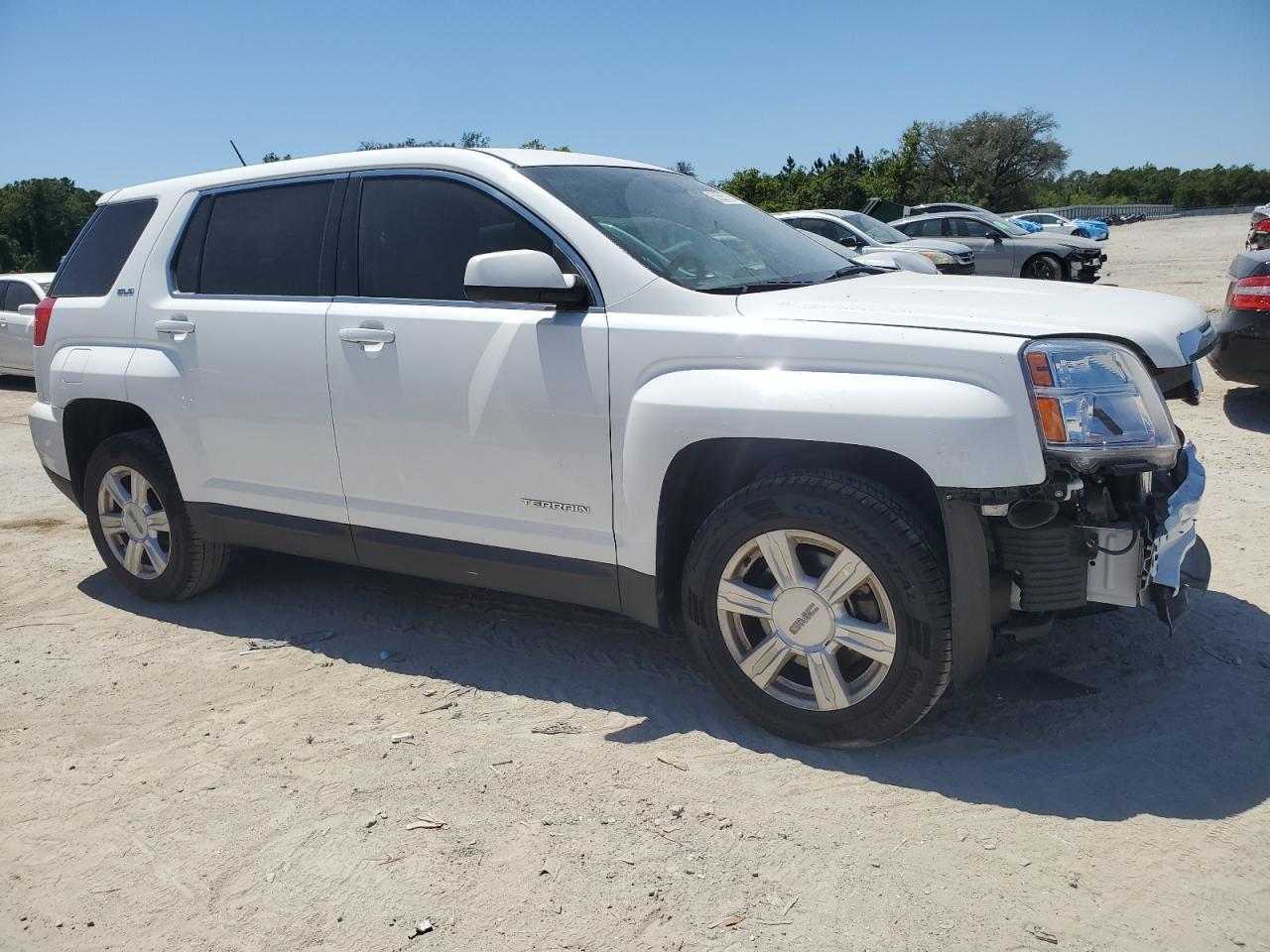 2016 GMC TERRAIN SL - Image 4
