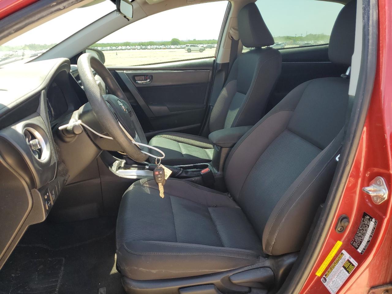 2019 TOYOTA COROLLA L - Фото 7