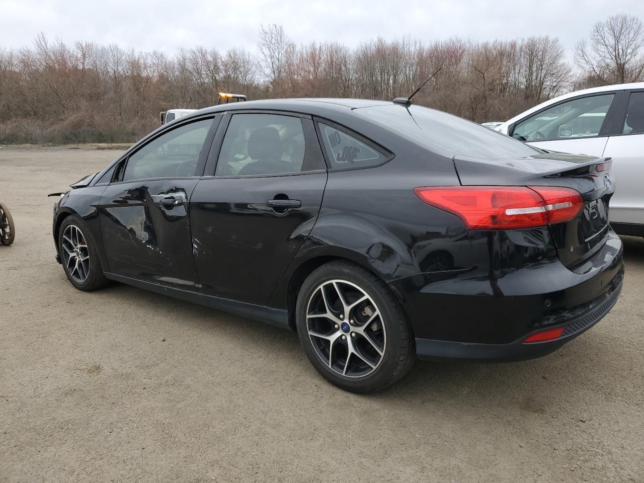2017 FORD FOCUS SEL - Image 2