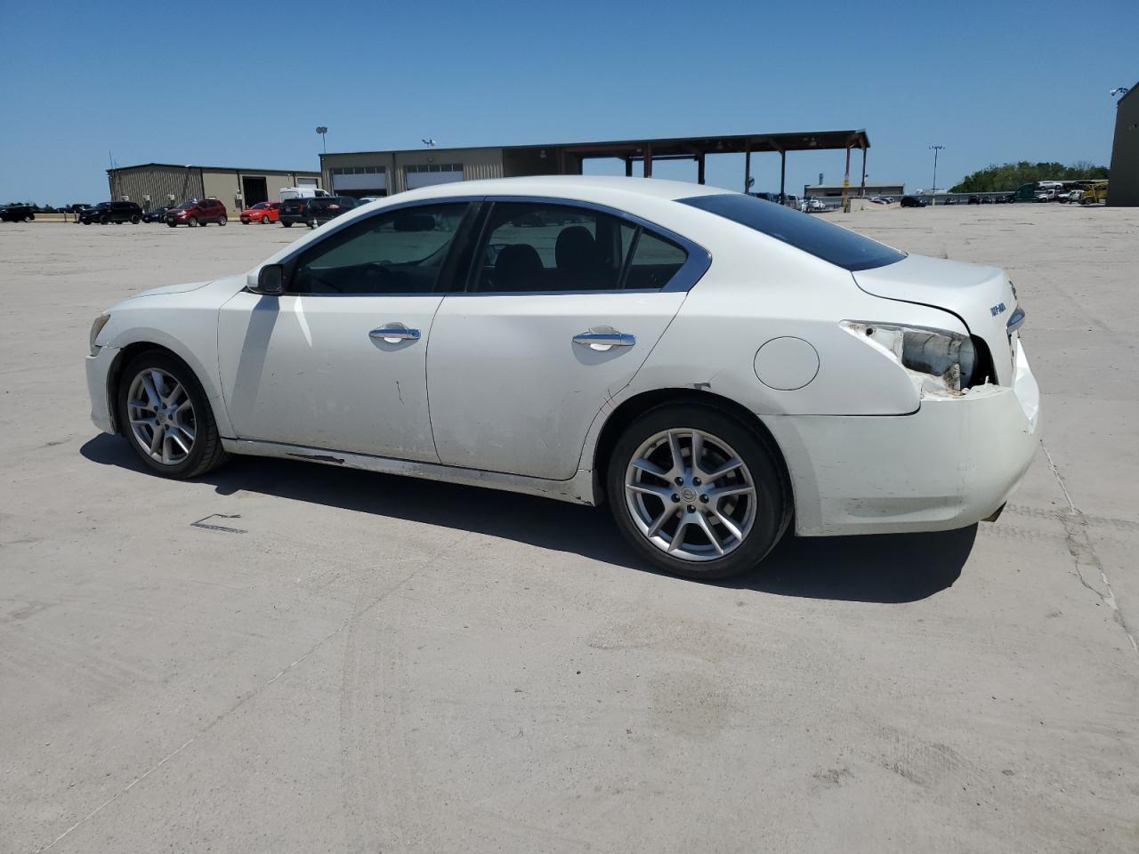 2014 NISSAN MAXIMA S - Фото 2