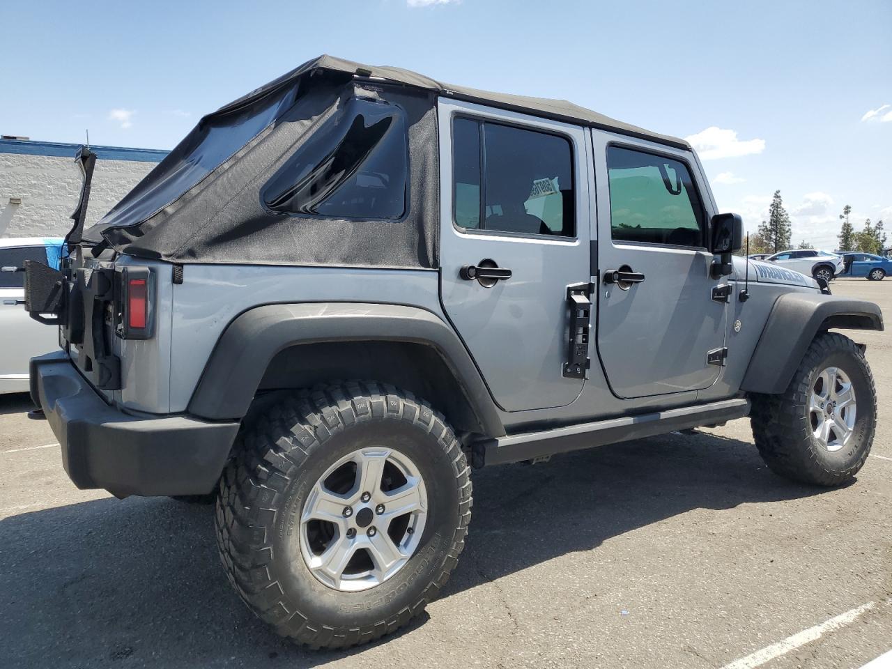 2015 JEEP WRANGLER U - Фото 3