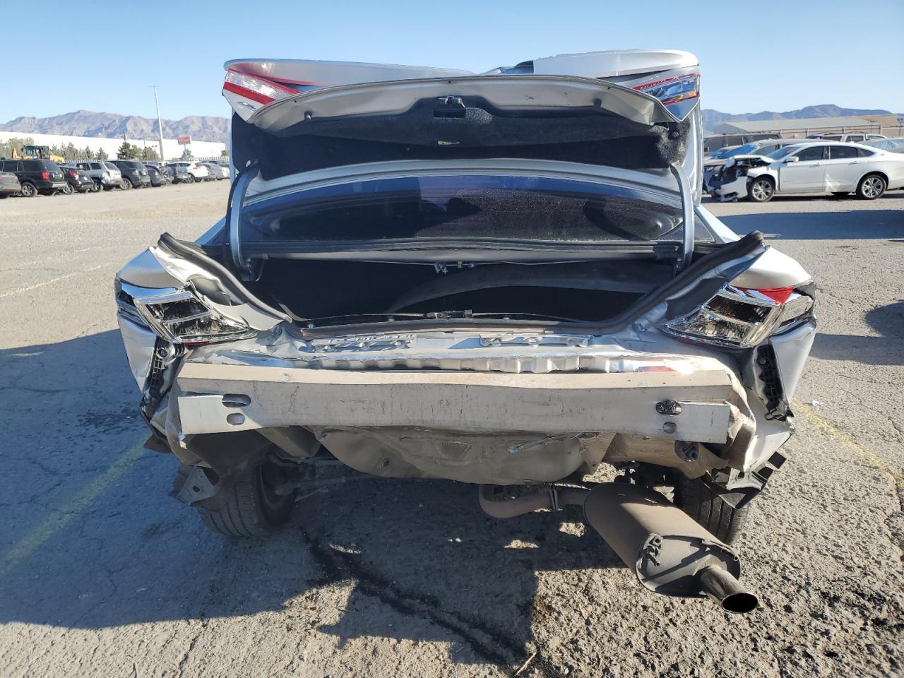 2014 TOYOTA CAMRY L - Image 6