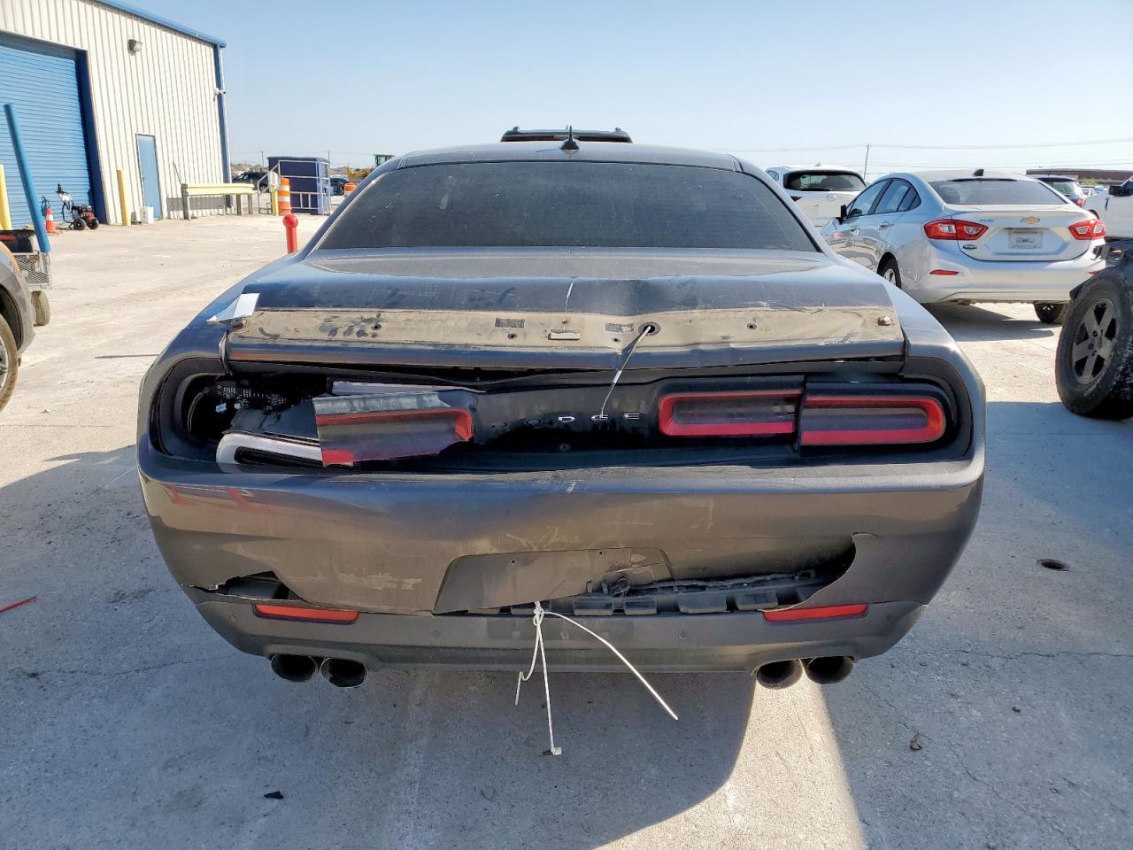 2015 DODGE CHALLENGER - Image 6