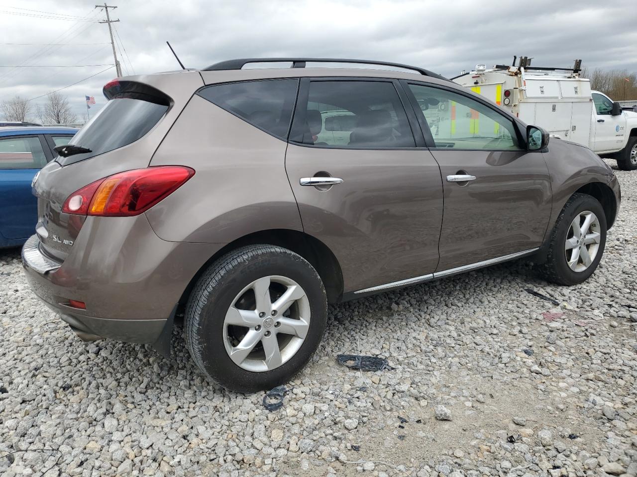 2010 NISSAN MURANO S - Фото 3
