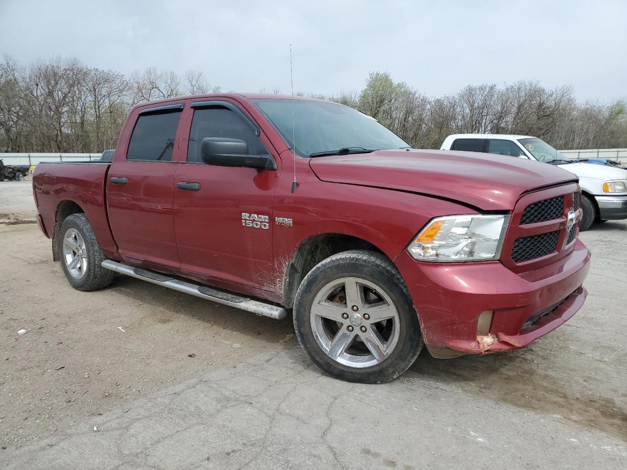 2014 RAM 1500 ST - Image 4