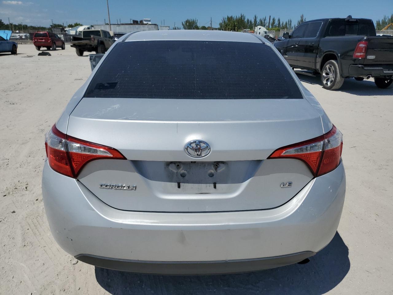 2016 TOYOTA COROLLA L - Image 6