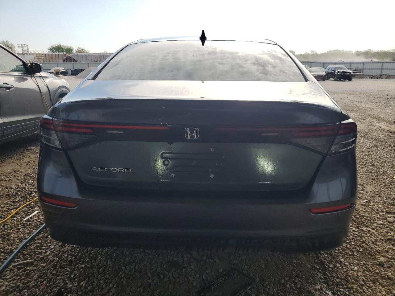 2024 HONDA ACCORD EX - Фото 6