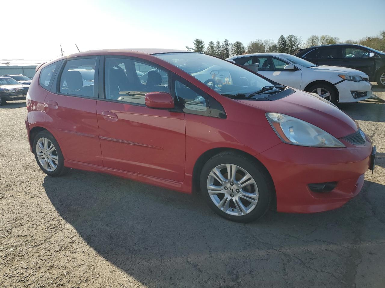 2011 HONDA FIT SPORT - Image 4