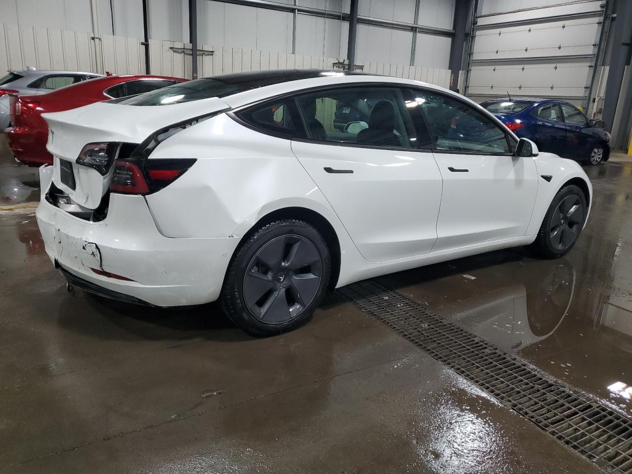 2021 TESLA MODEL 3 - Фото 3