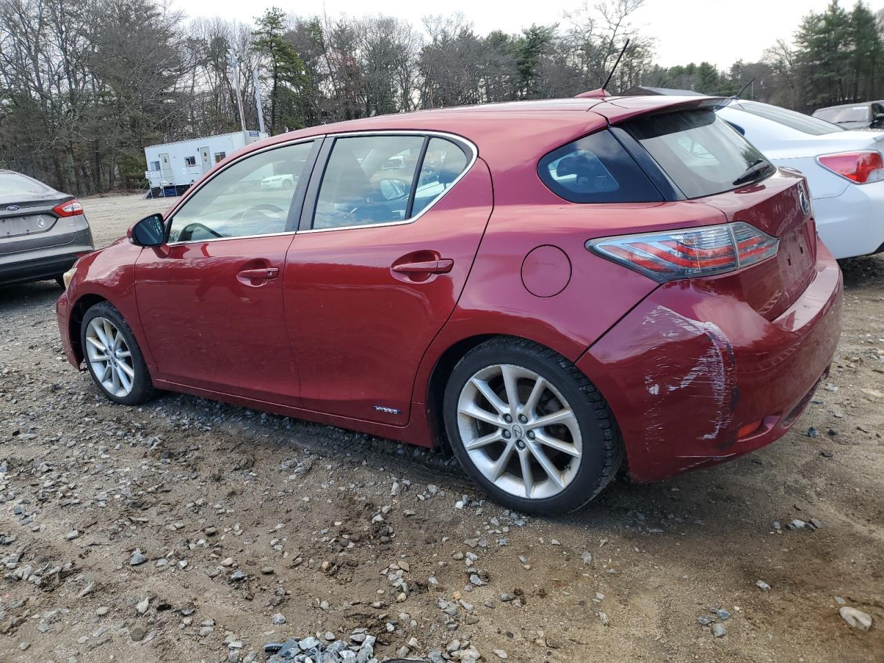 2011 LEXUS CT 200 - Фото 2