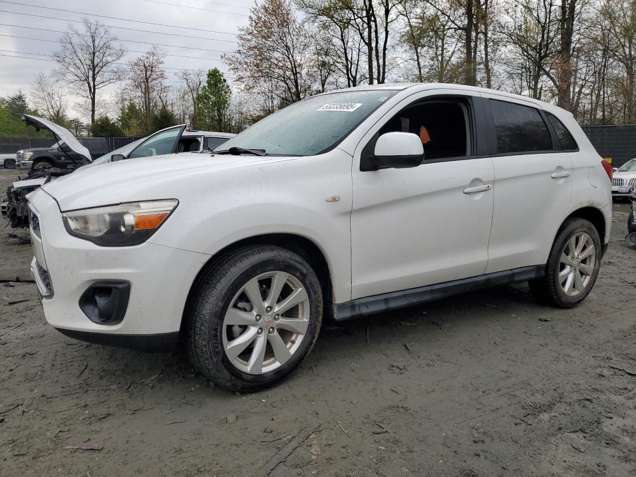 2015 MITSUBISHI OUTLANDER
