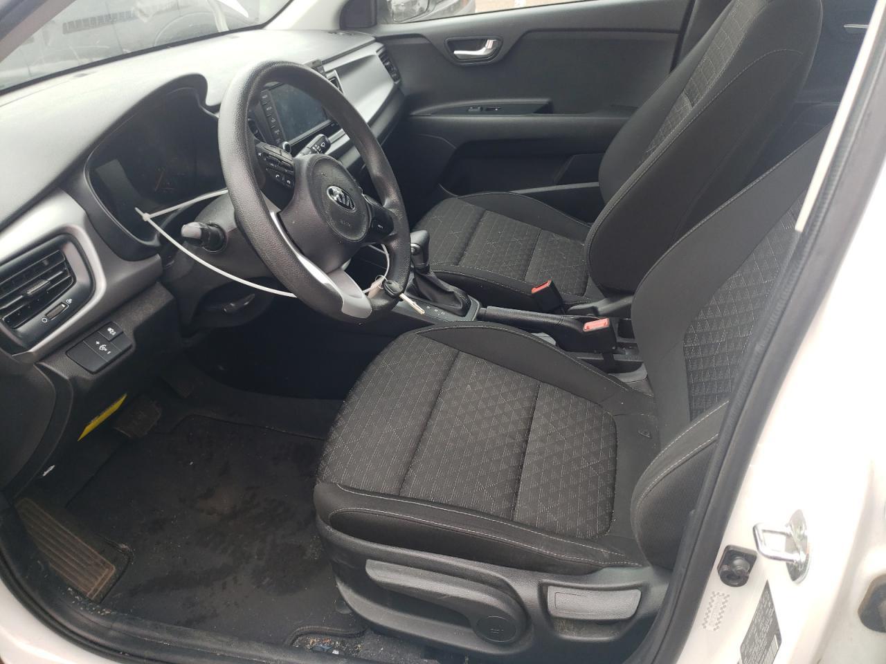 2020 KIA RIO LX - Фото 7