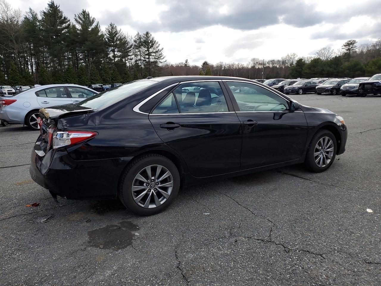 2017 TOYOTA CAMRY LE - Фото 3
