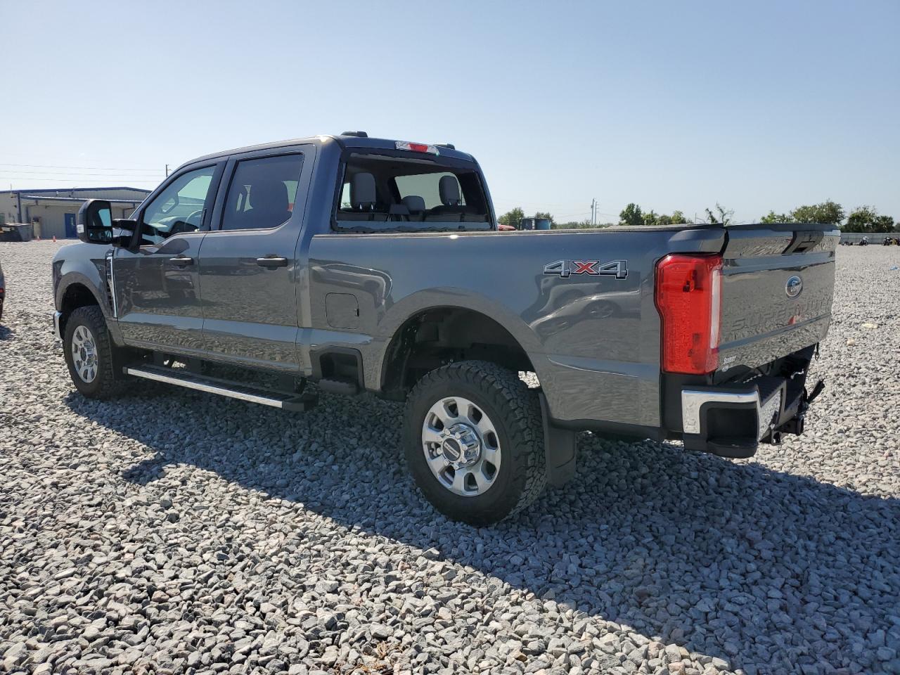 2024 FORD F250 SUPER - Фото 2