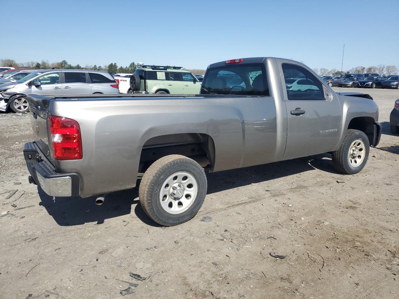 2013 CHEVROLET SILVERADO - Фото 3