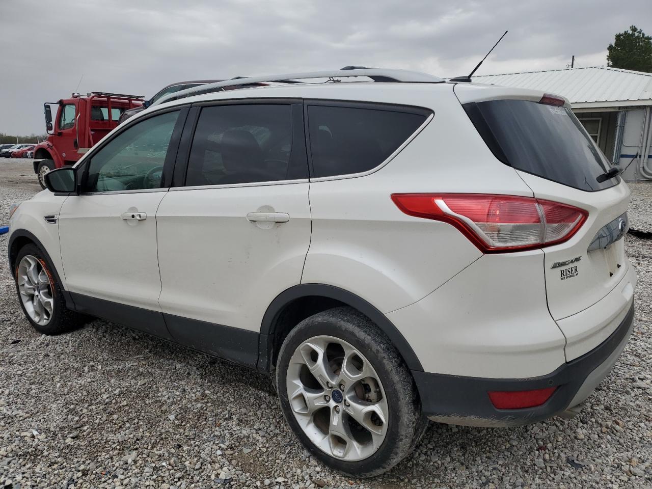 2015 FORD ESCAPE TIT - Image 2