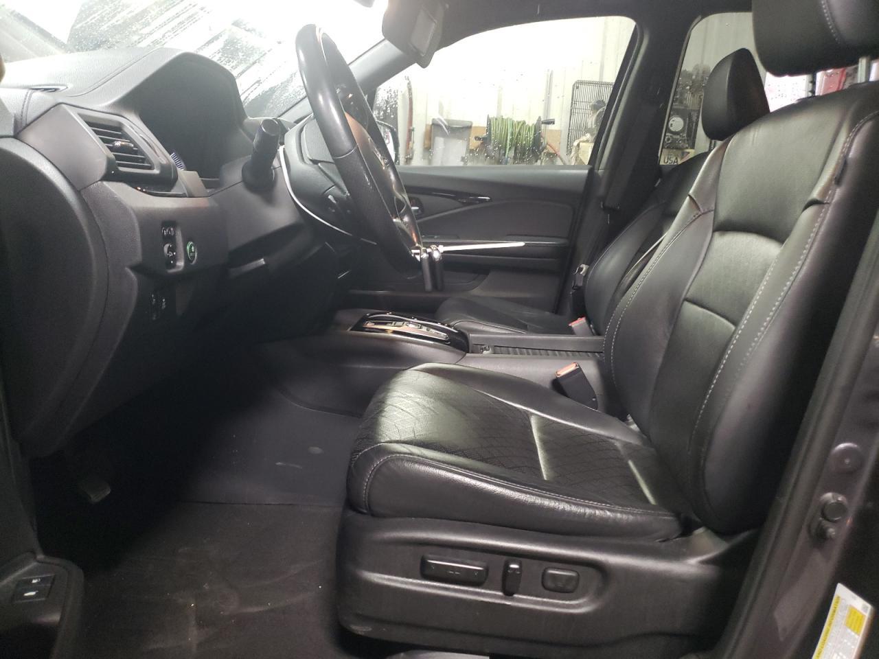 2019 HONDA PASSPORT E - Фото 7
