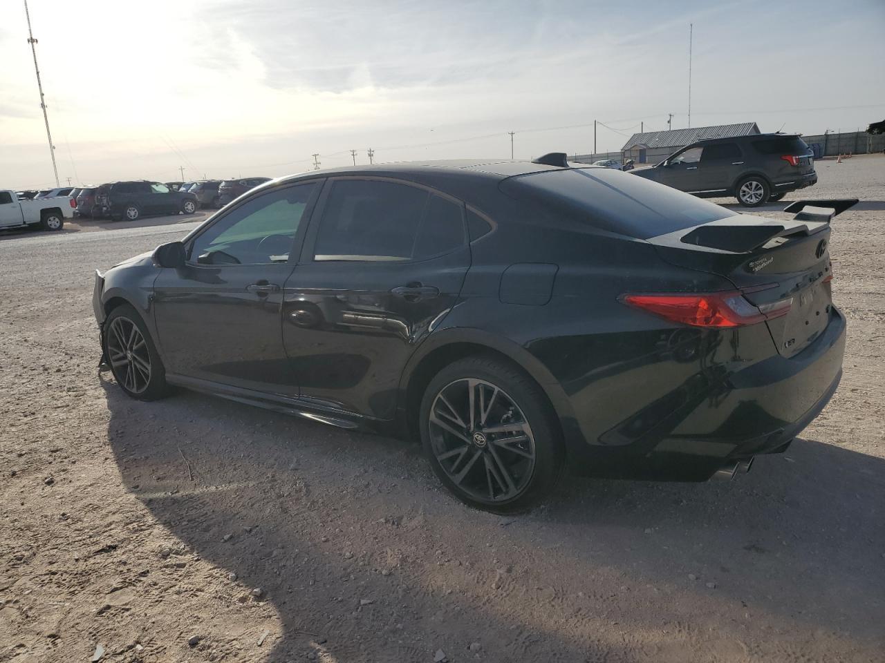 2025 TOYOTA CAMRY XSE - Фото 2