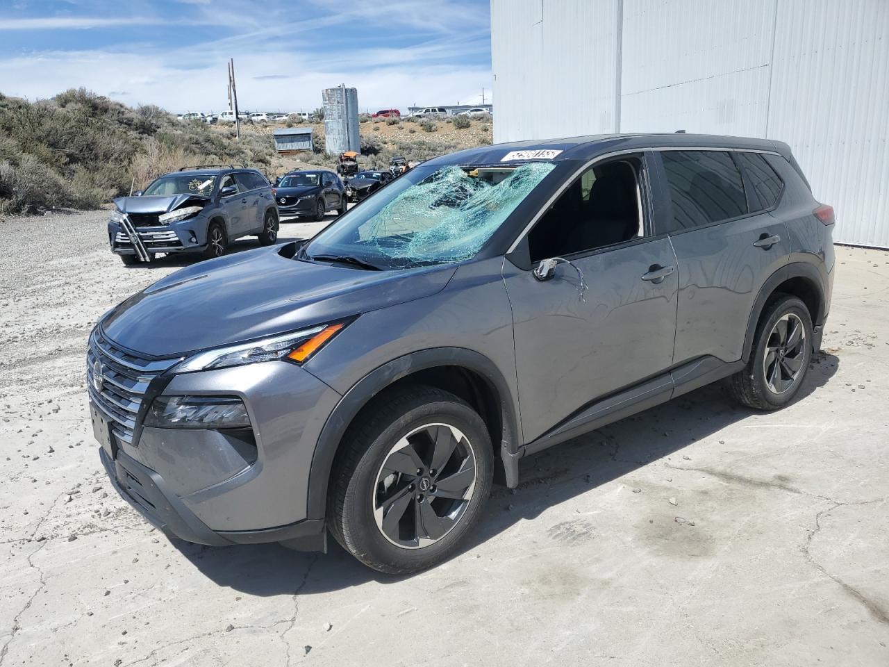 2024 NISSAN ROGUE SV