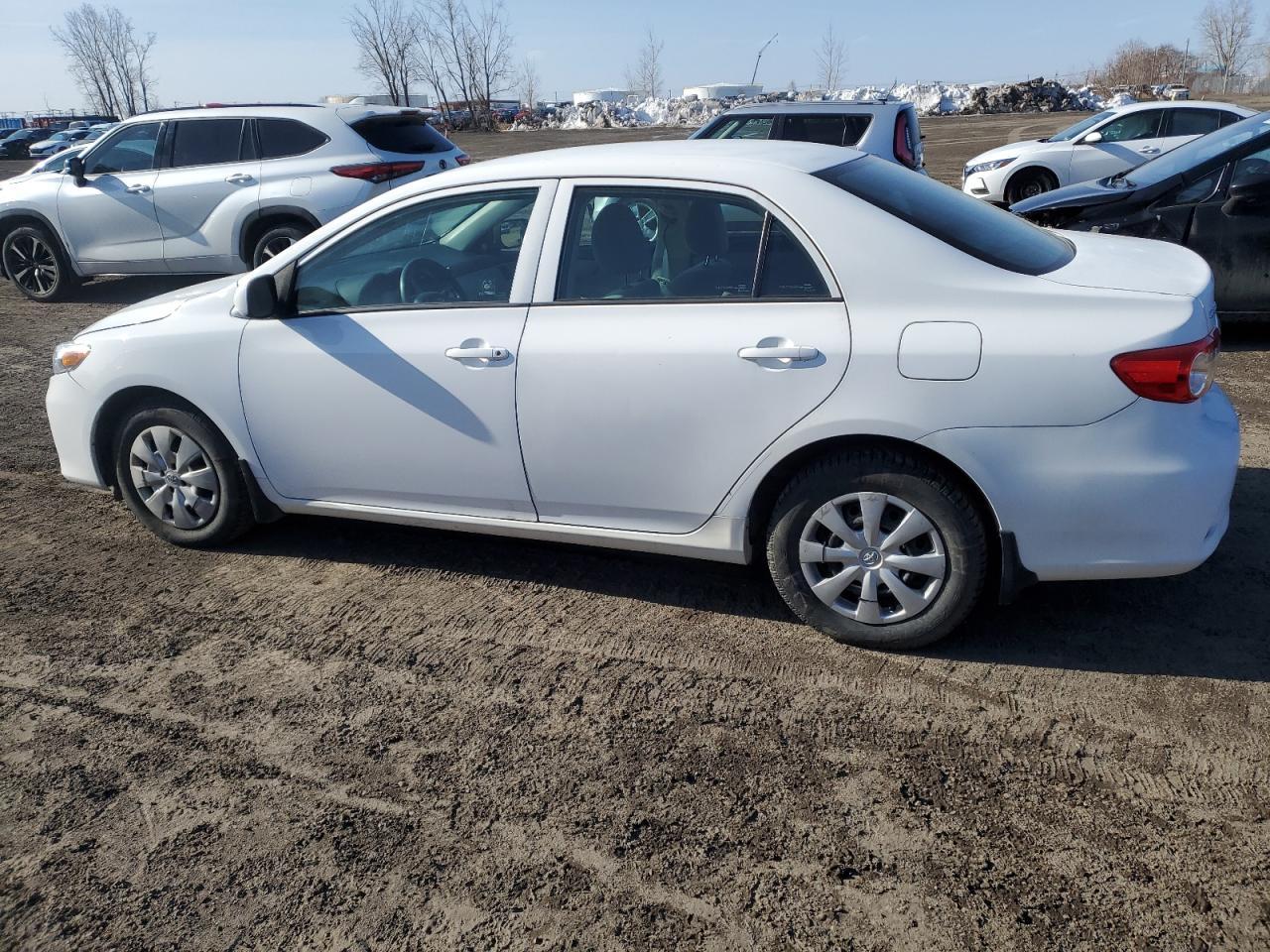 2013 TOYOTA COROLLA BA - Image 2