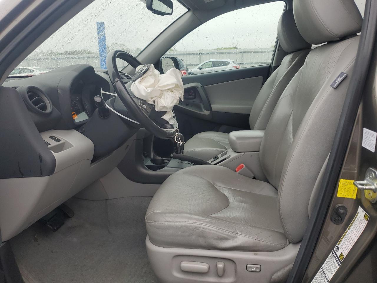 2011 TOYOTA RAV4 LIMIT - Фото 7