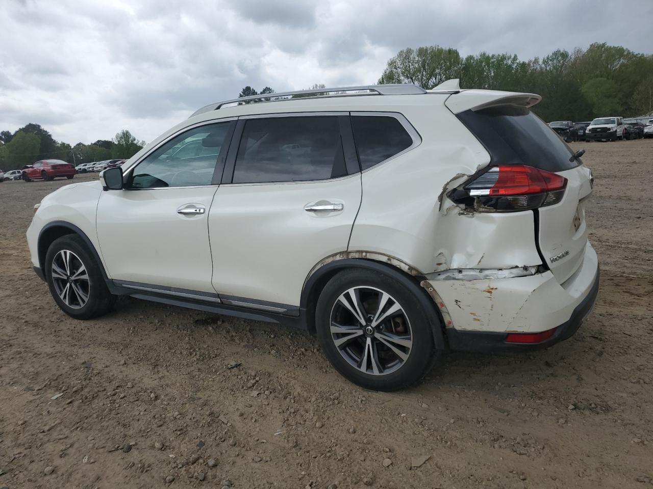 2017 NISSAN ROGUE S - Image 2