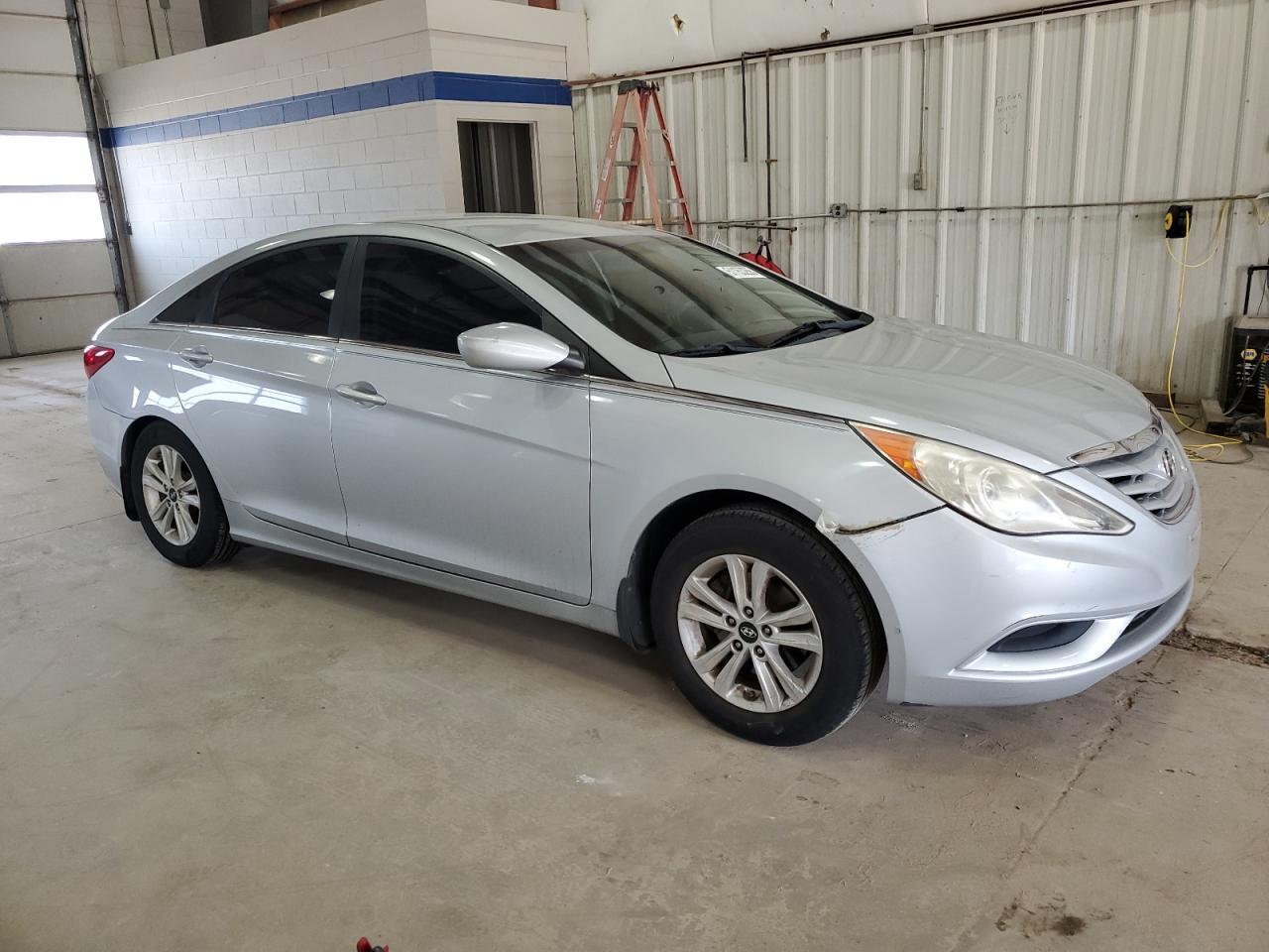 2011 HYUNDAI SONATA GLS - Фото 4