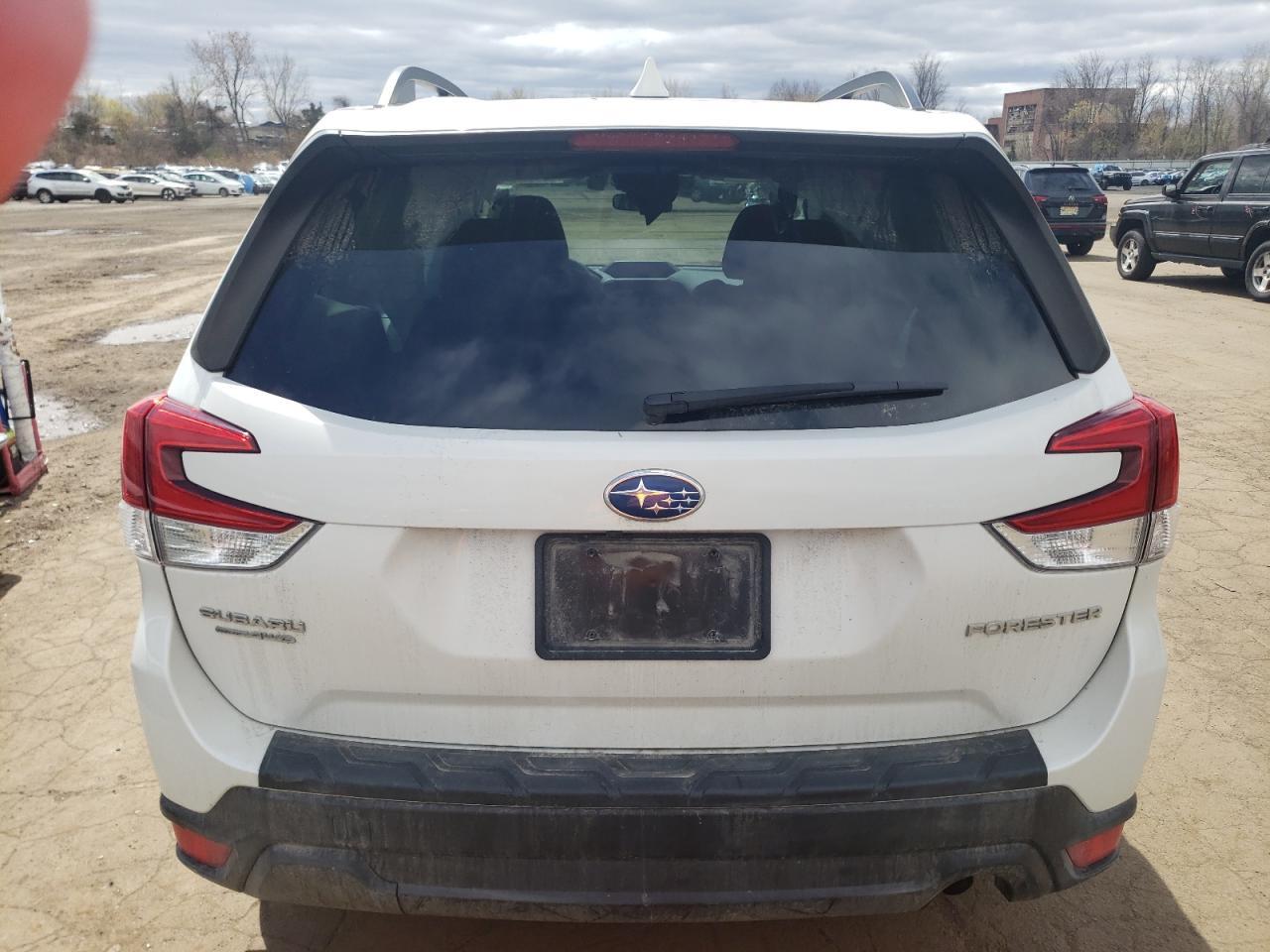 2021 SUBARU FORESTER P - Фото 6