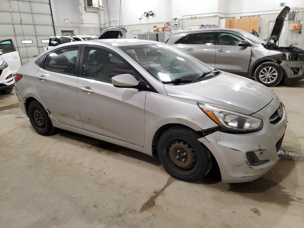 2015 HYUNDAI ACCENT GLS - Image 4