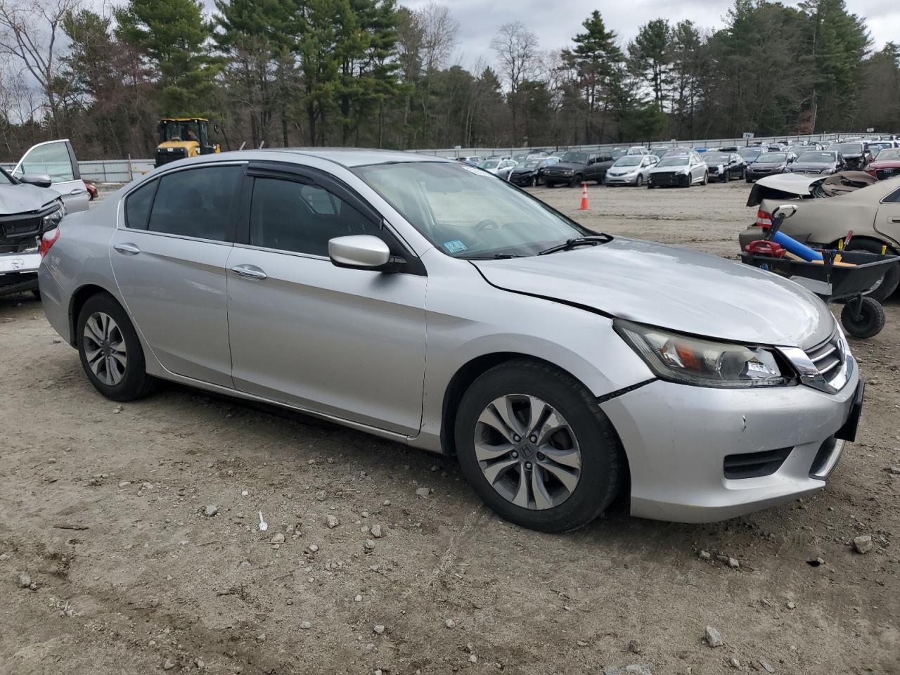 2014 HONDA ACCORD LX - Image 4