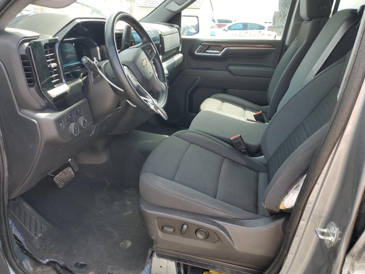 2023 CHEVROLET SILVERADO - Image 7