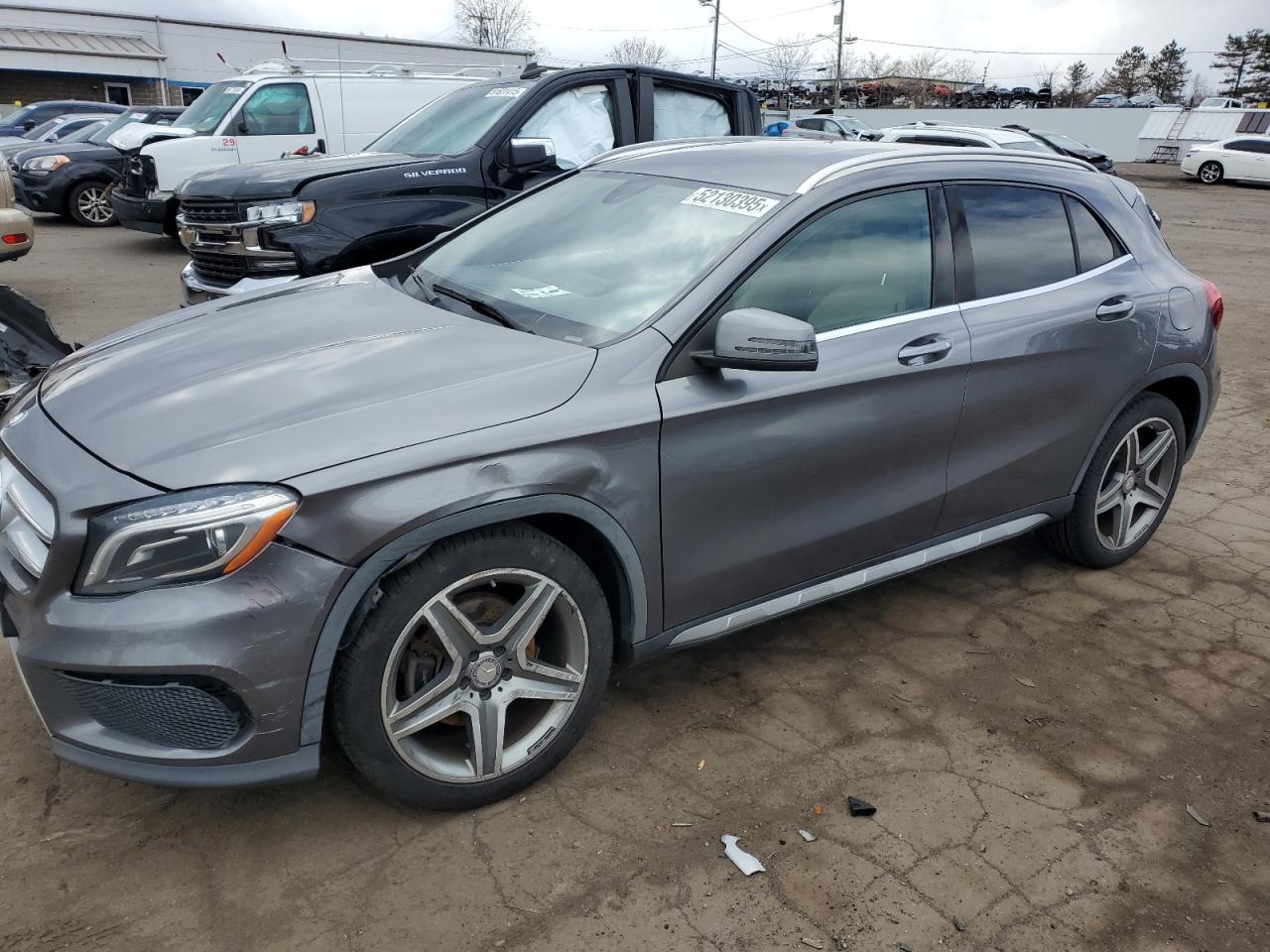 2015 MERCEDES-BENZ GLA 250 4M