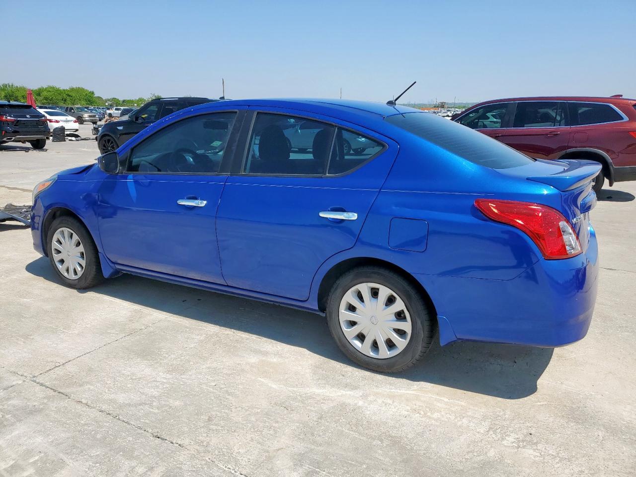 2016 NISSAN VERSA S - Фото 2