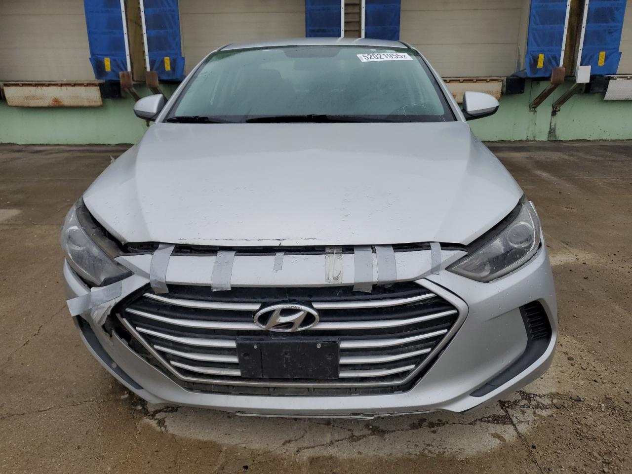 2017 HYUNDAI ELANTRA SE - Image 5