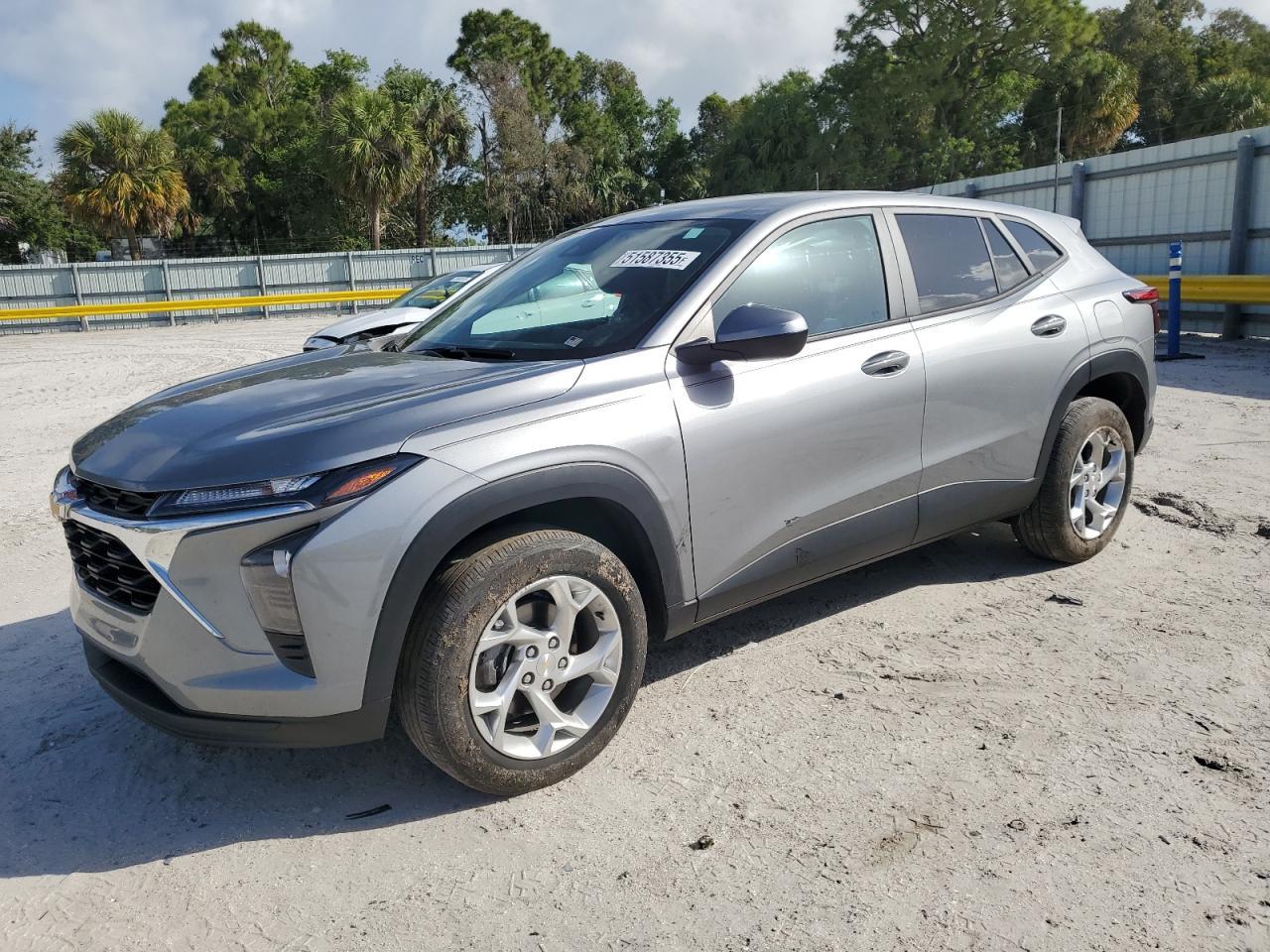 2024 CHEVROLET TRAX LS