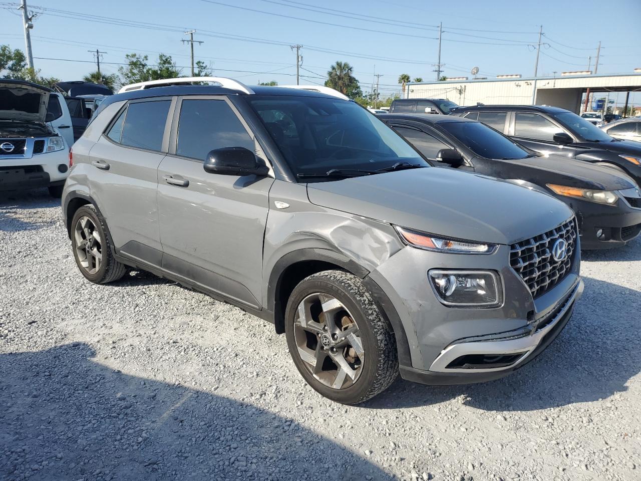 2022 HYUNDAI VENUE SEL - Фото 4