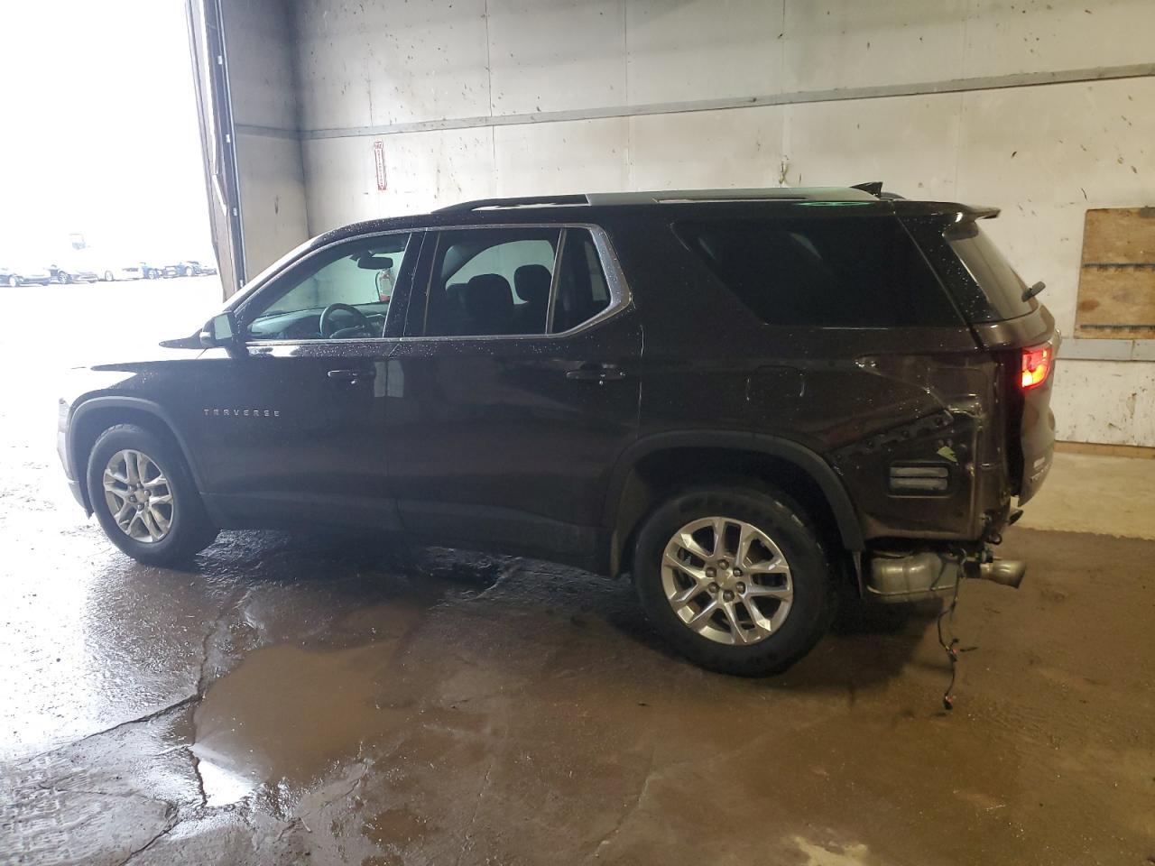 2018 CHEVROLET TRAVERSE L - Image 2