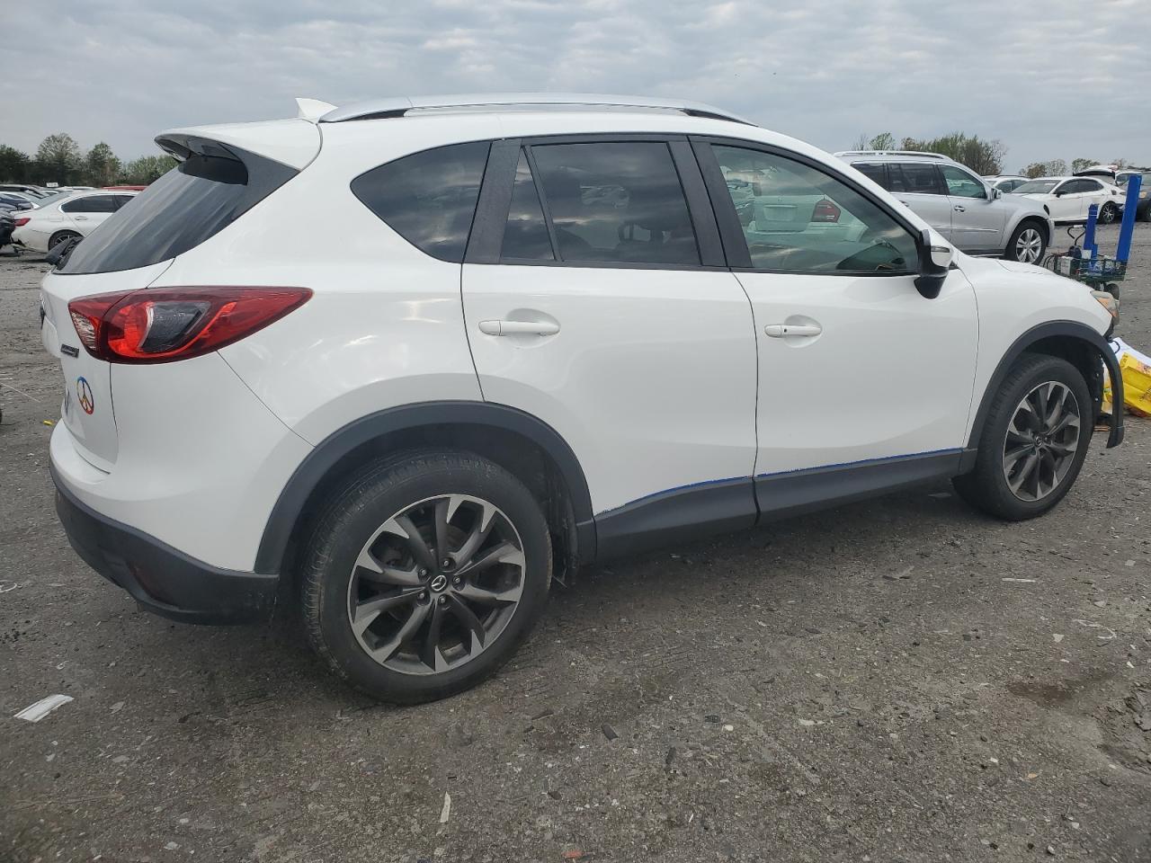 2016 MAZDA CX-5 GT - Image 3