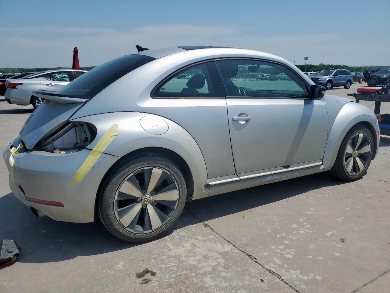 2012 VOLKSWAGEN BEETLE TUR - Фото 3