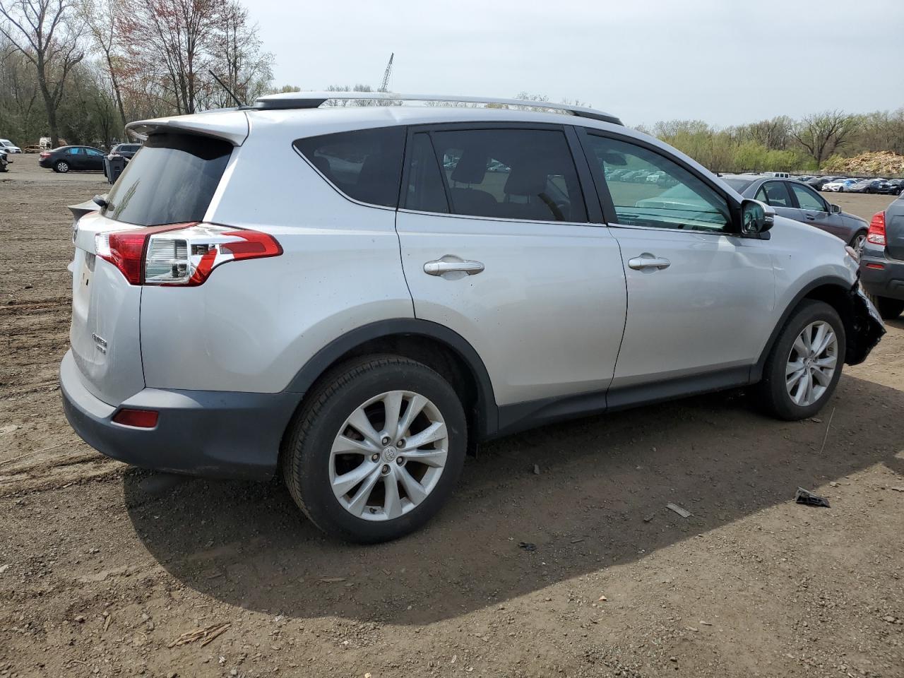 2015 TOYOTA RAV4 LIMIT - Фото 3