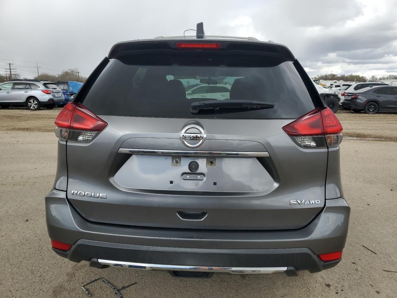 2017 NISSAN ROGUE S - Image 6