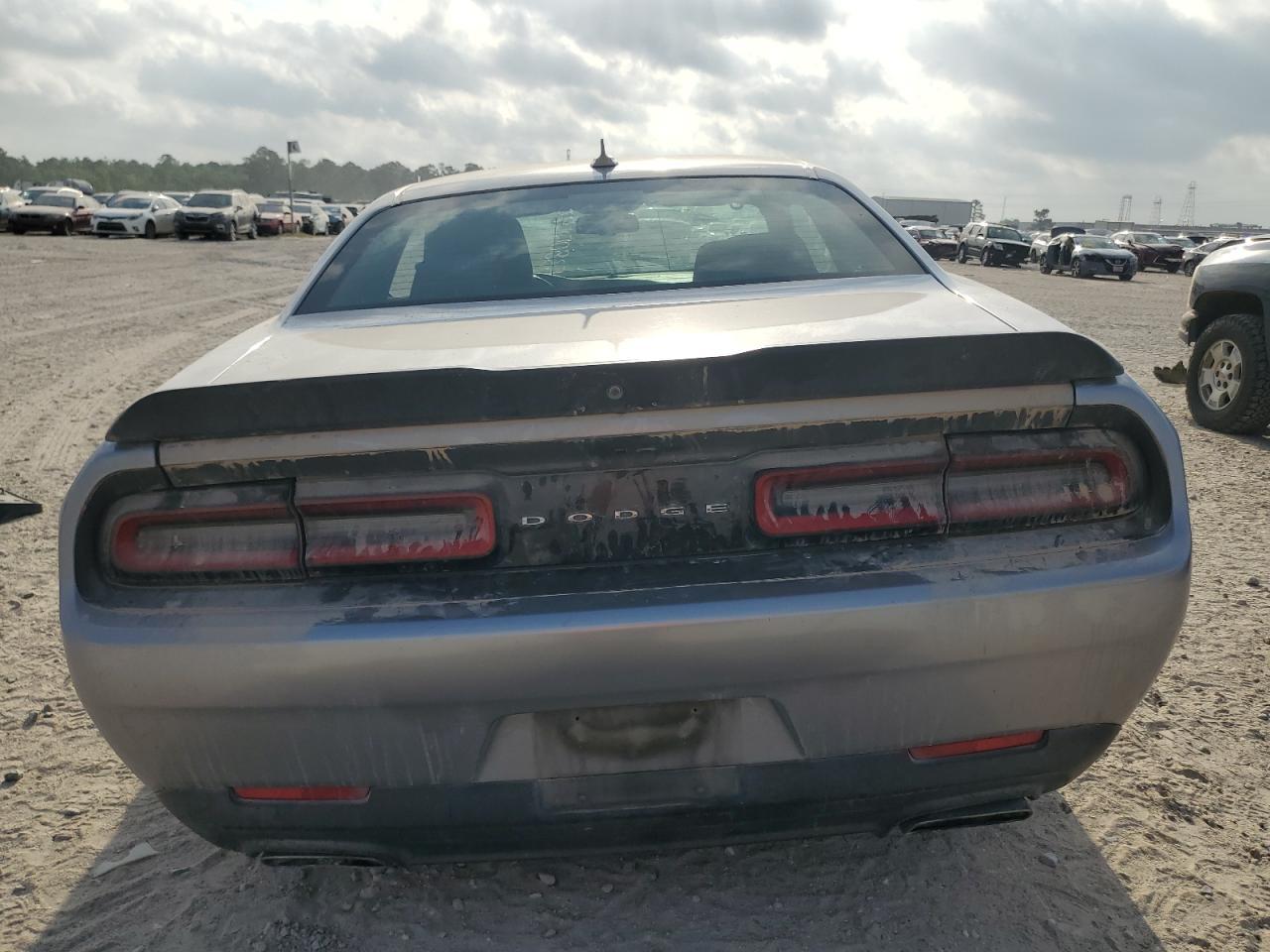 2017 DODGE CHALLENGER - Image 6
