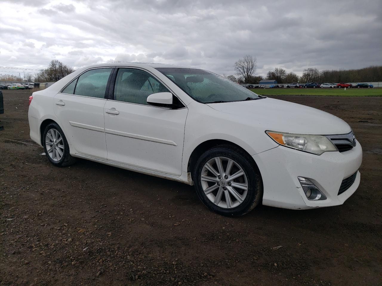 2014 TOYOTA CAMRY L - Фото 4