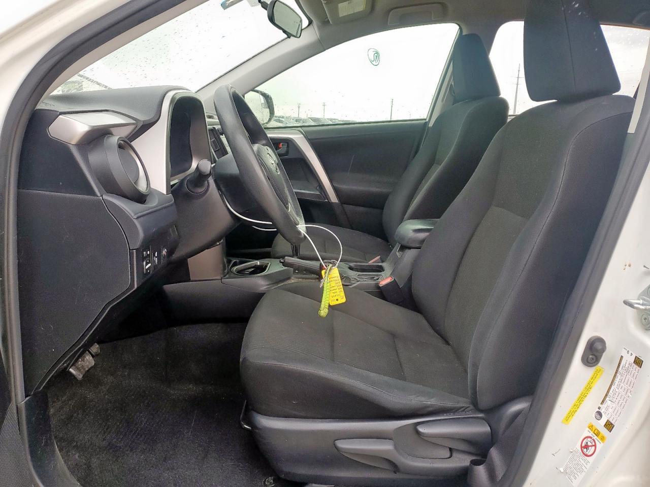 2016 TOYOTA RAV4 LE - Image 7