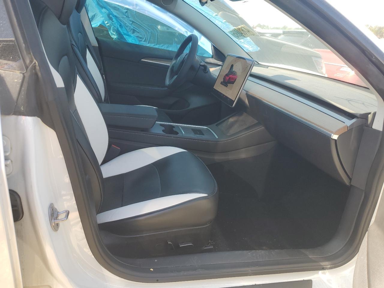 2022 TESLA MODEL 3 - Image 4