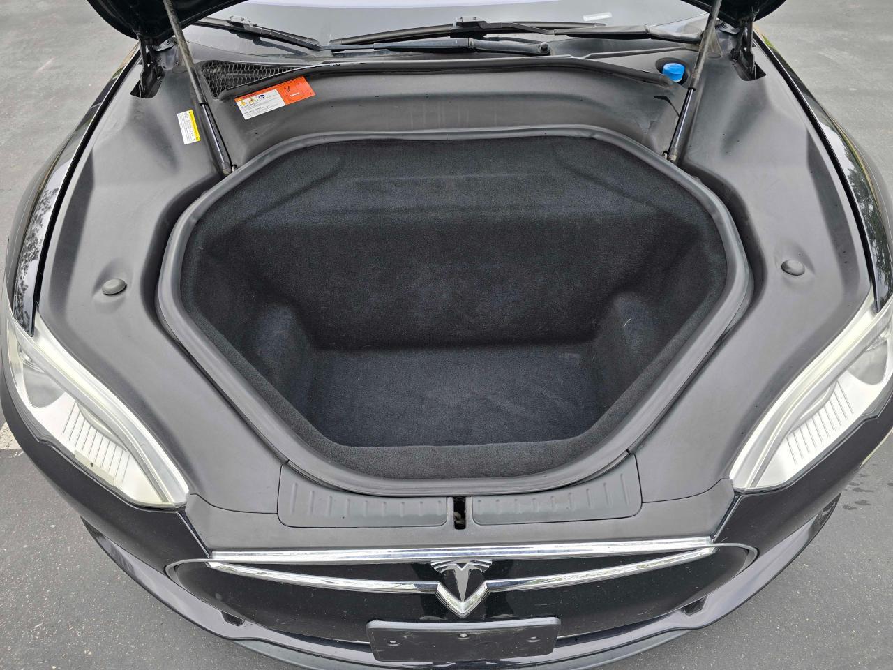 2015 TESLA MODEL S 70 - Image 7