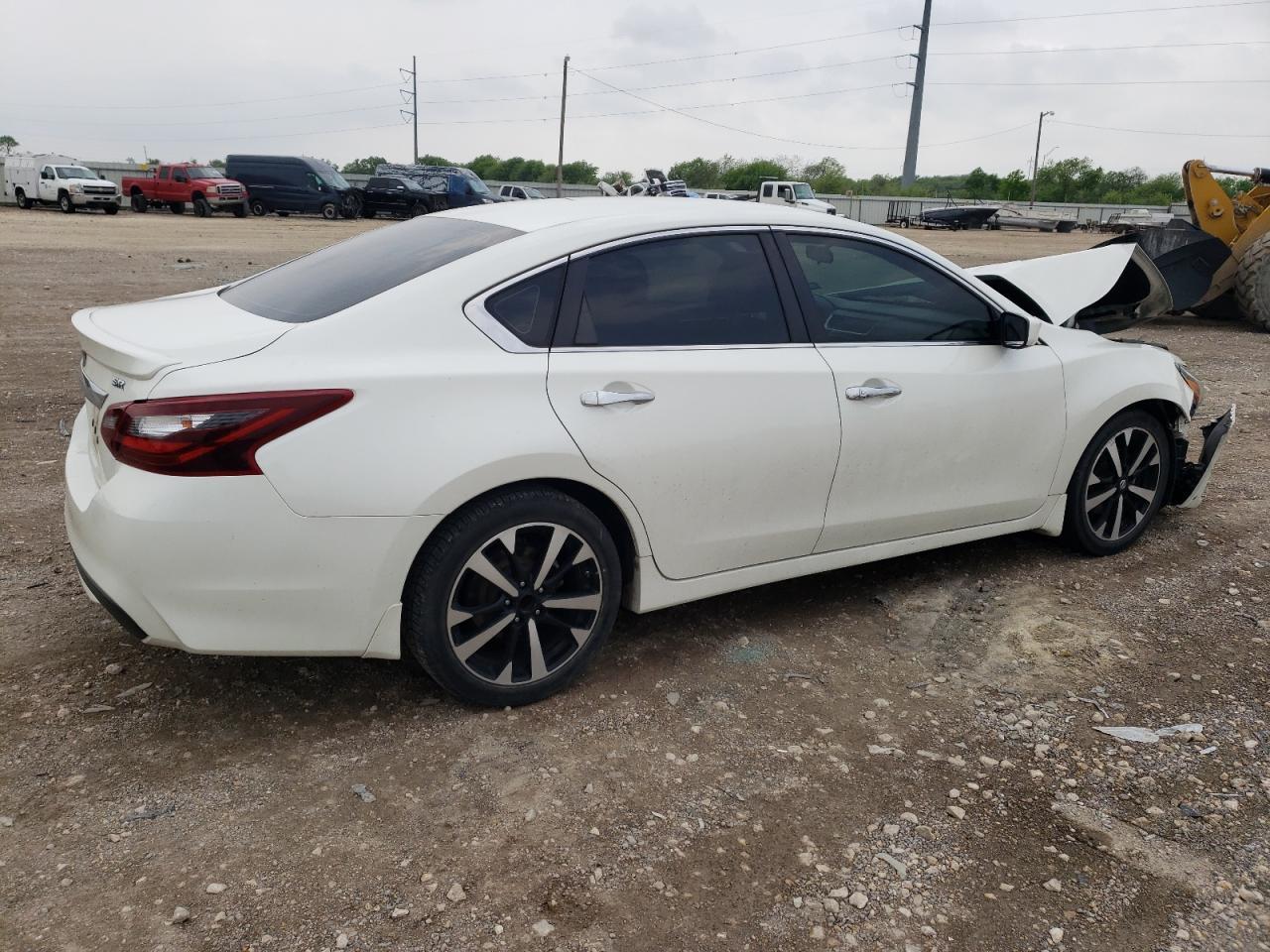 2018 NISSAN ALTIMA 2.5 - Фото 3