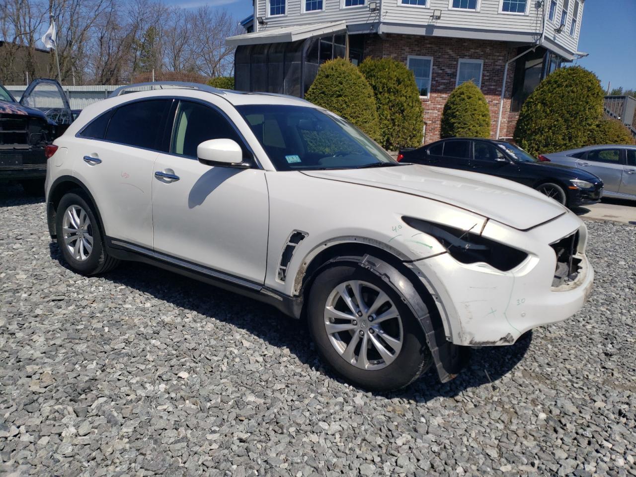 2013 INFINITI FX37 - Image 4